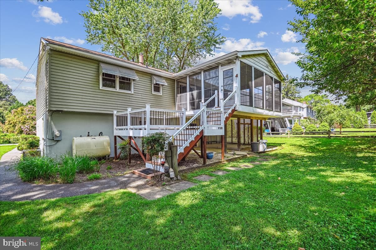 84 Great Lake Drive photo 4