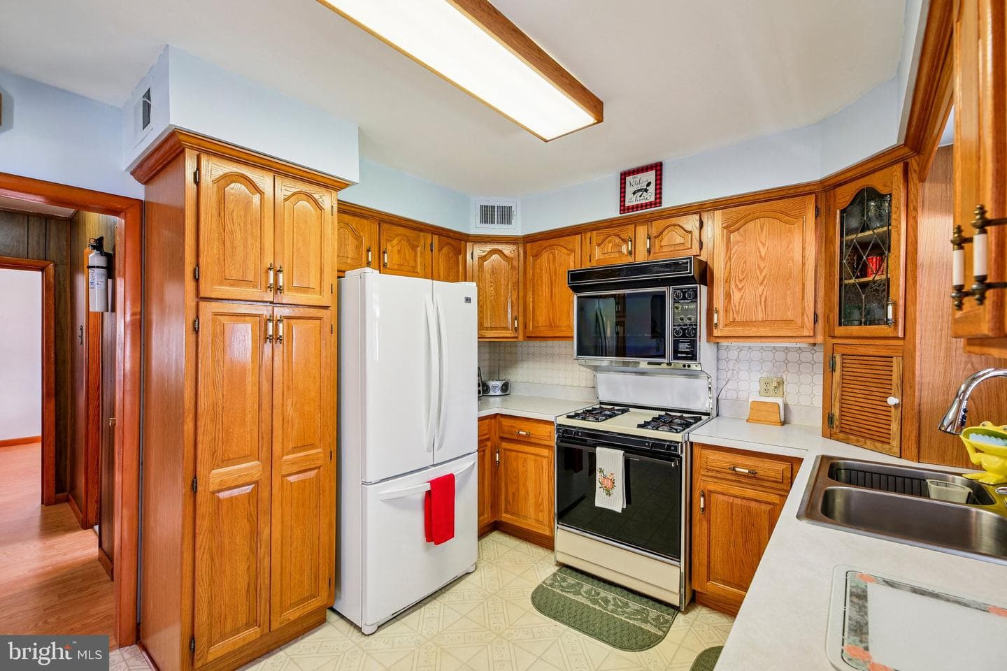 623 W Cedar Hill Road photo 10
