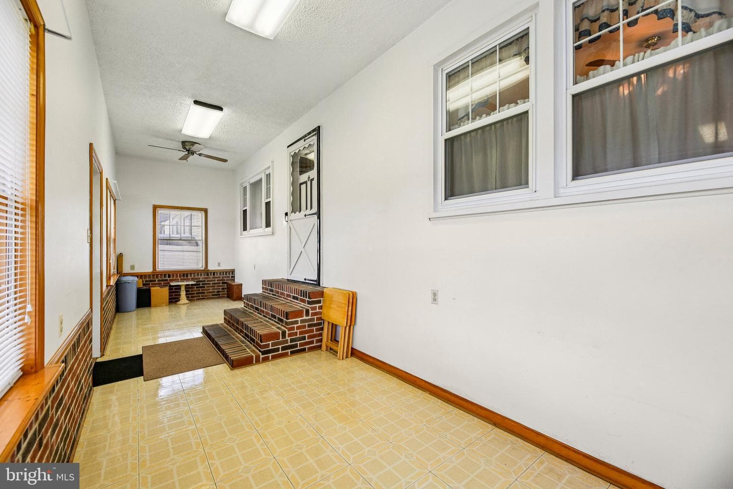 623 W Cedar Hill Road photo 27