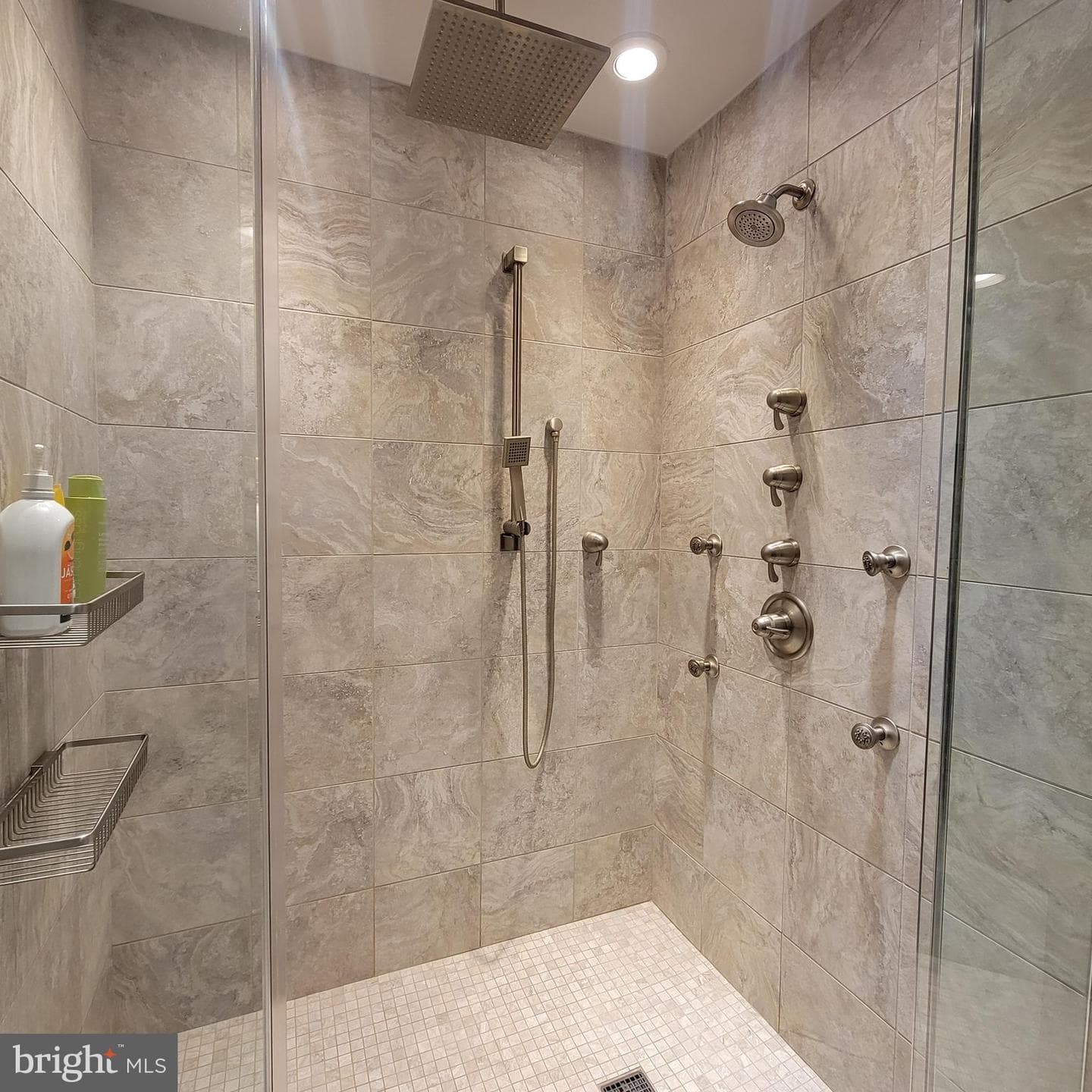 2710 Summerview Way #302 photo 19