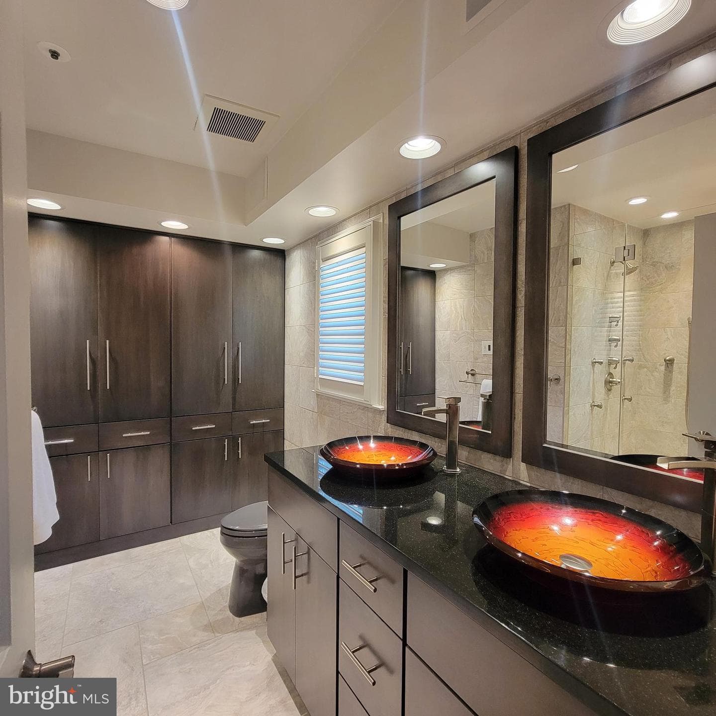 2710 Summerview Way #302 photo 20