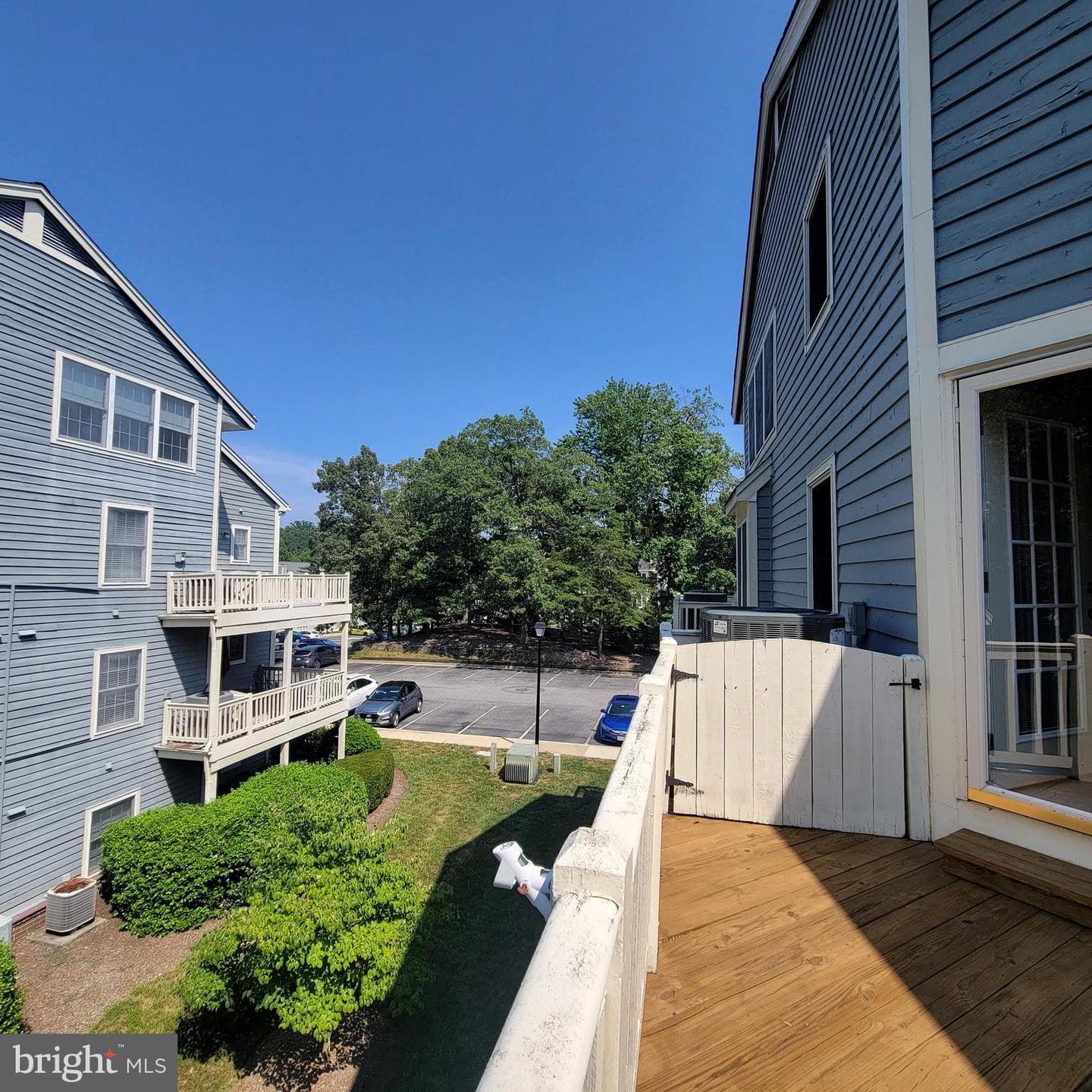 2710 Summerview Way #302 photo 27