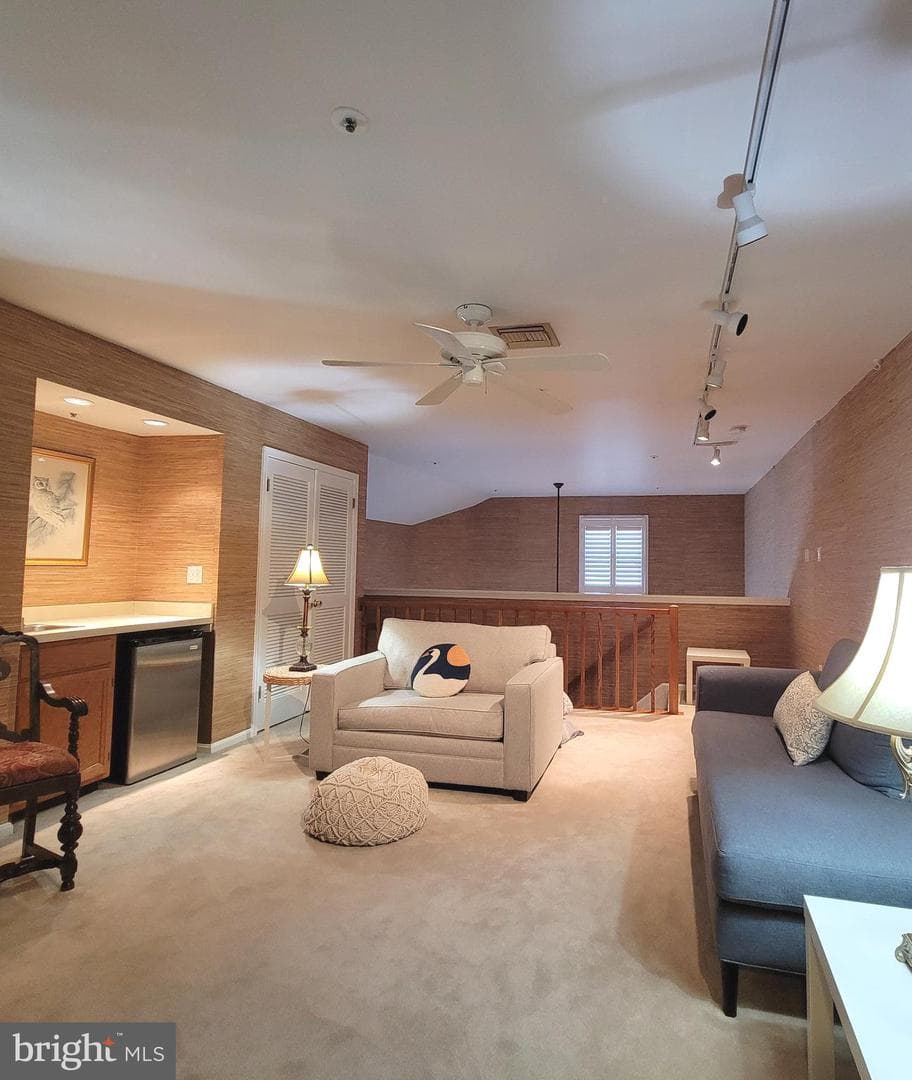 2710 Summerview Way #302 photo 30