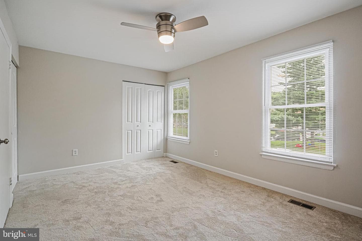 1839 Dove Court photo 18