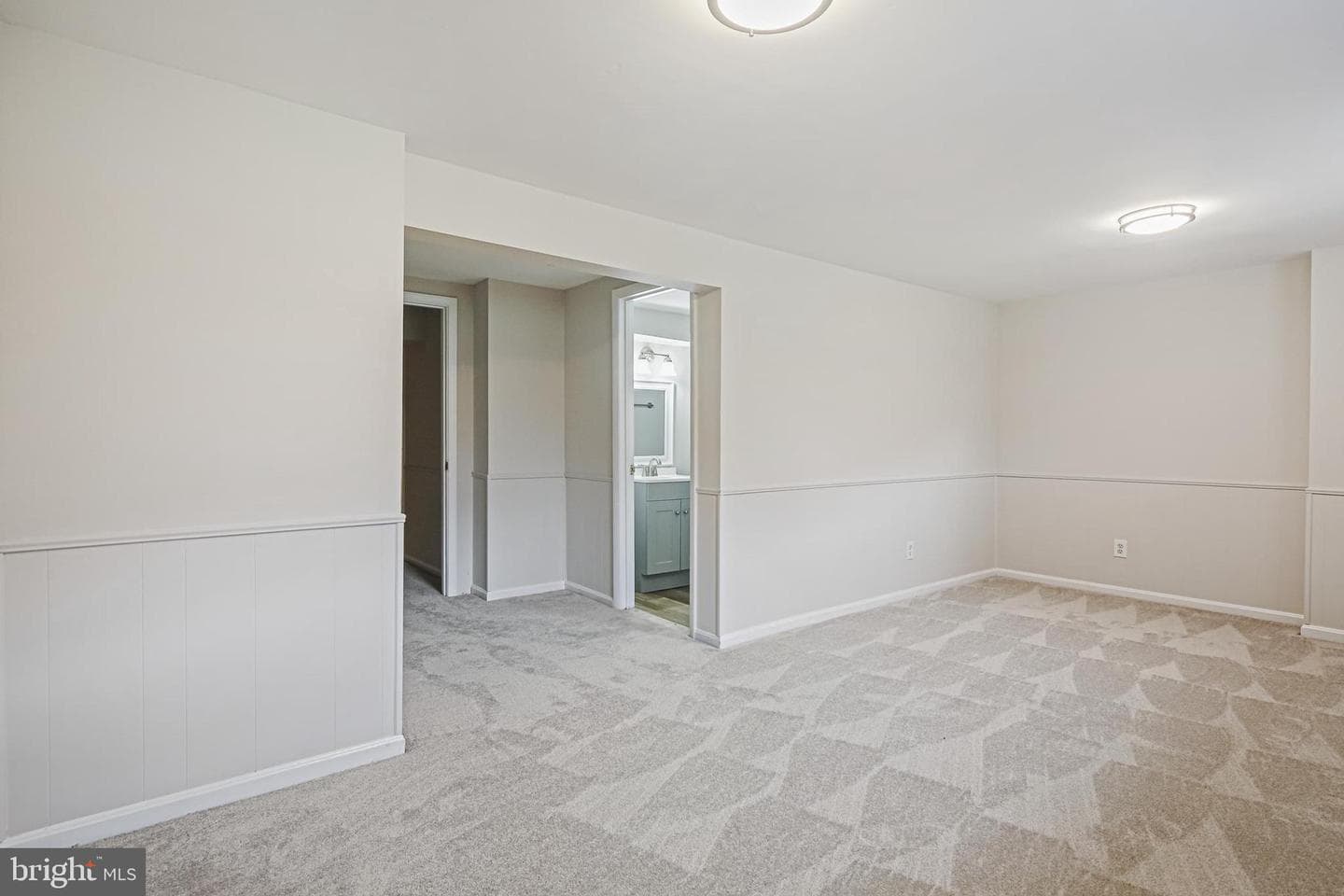 1839 Dove Court photo 27