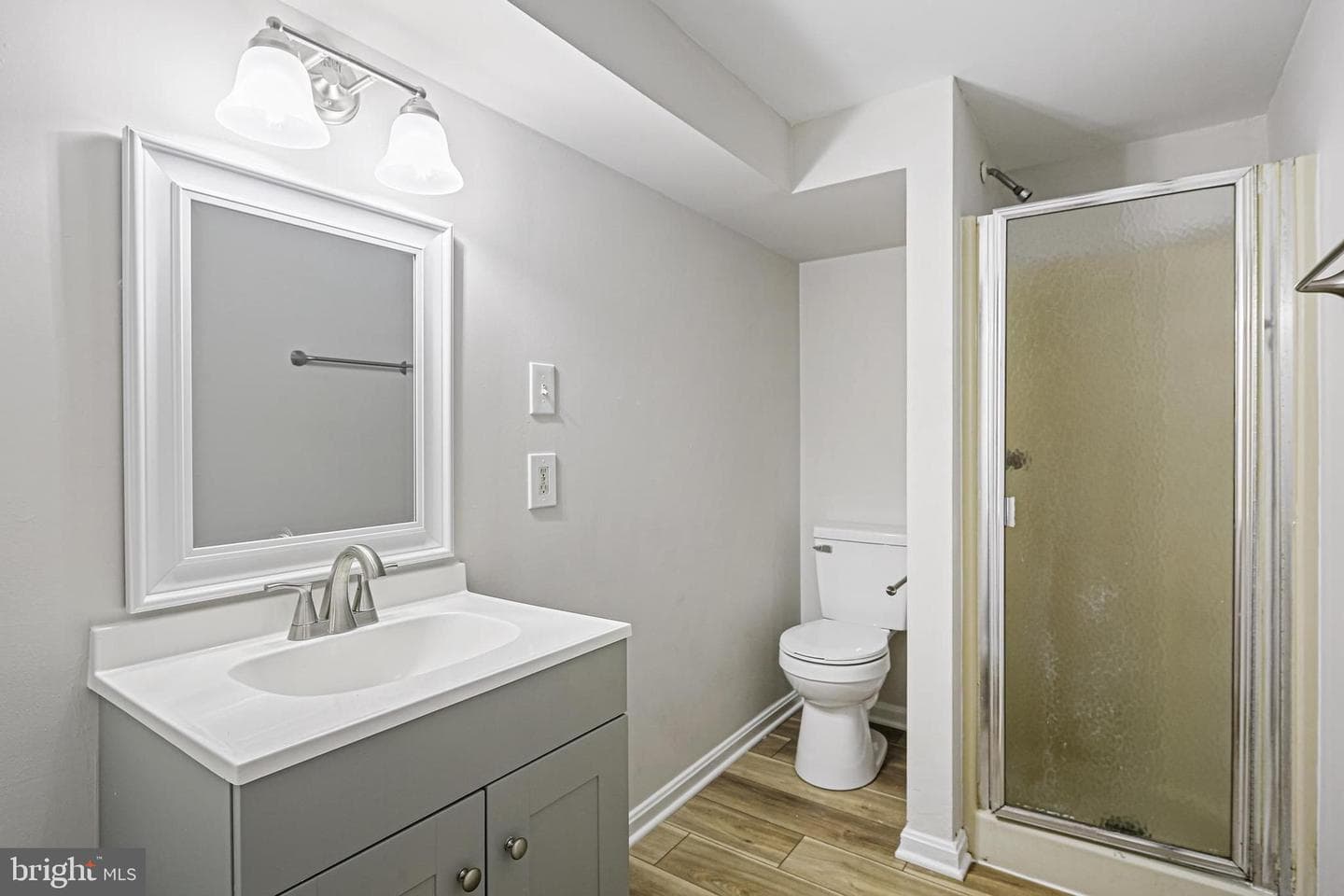 1839 Dove Court photo 30