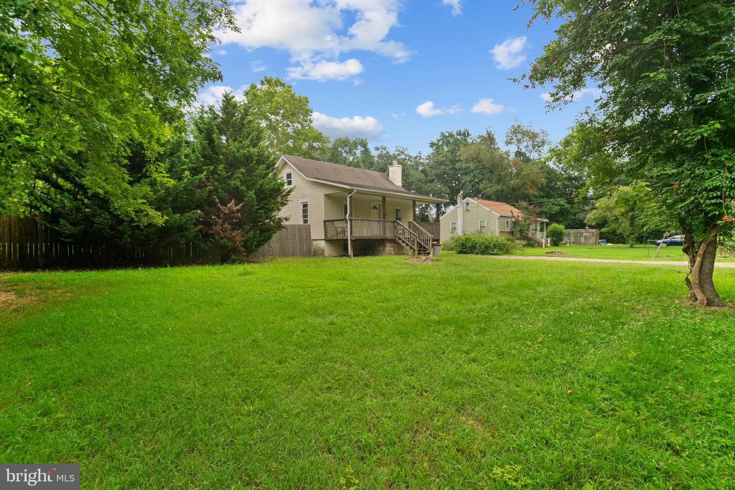 7721 Locust Wood Road photo 2