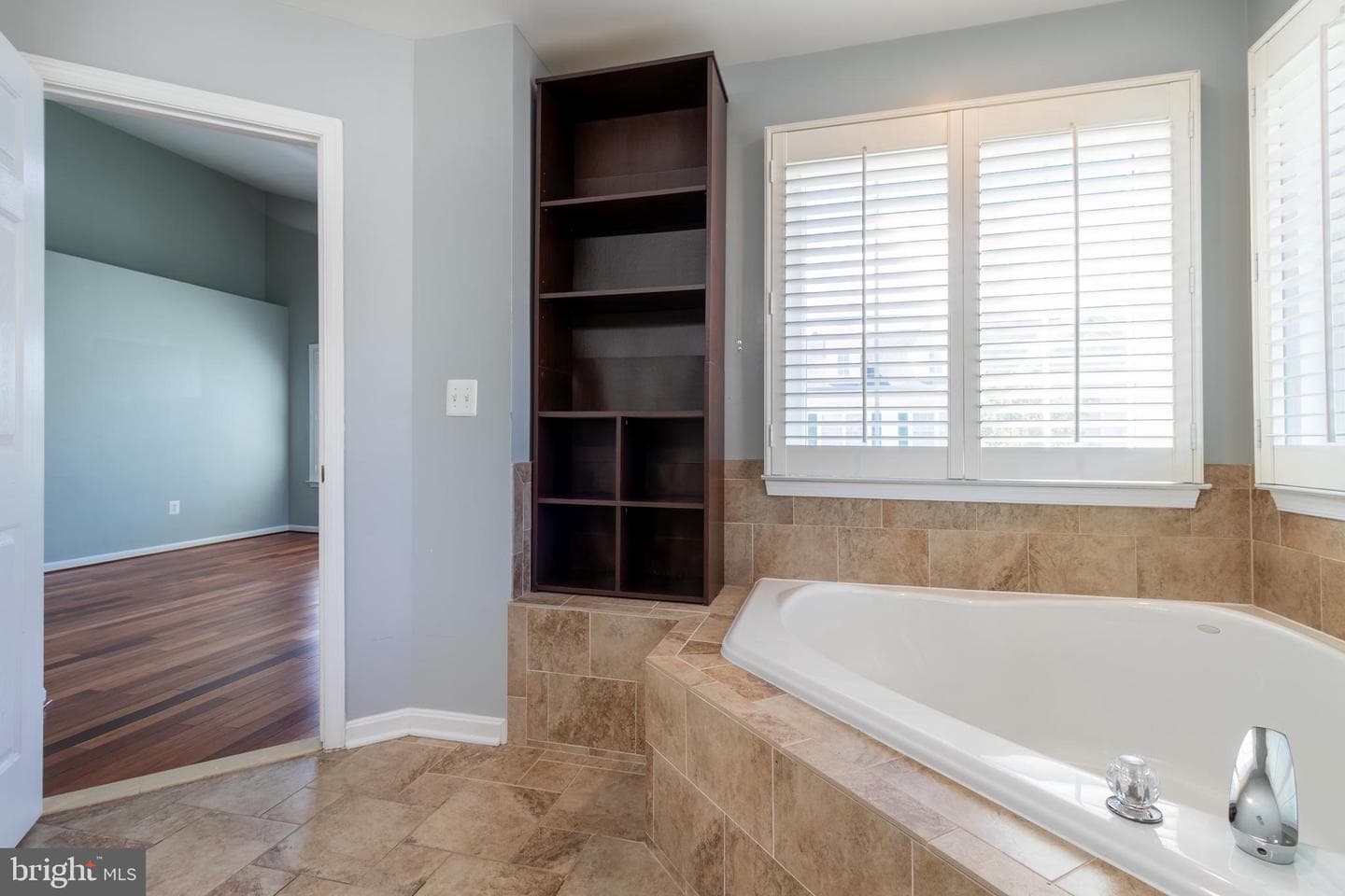 1112 Carbondale Way photo 23