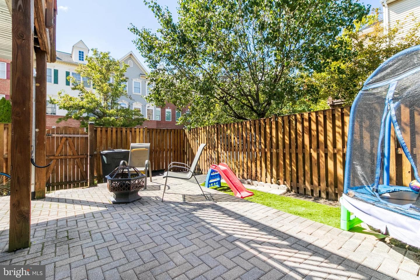 1112 Carbondale Way photo 32