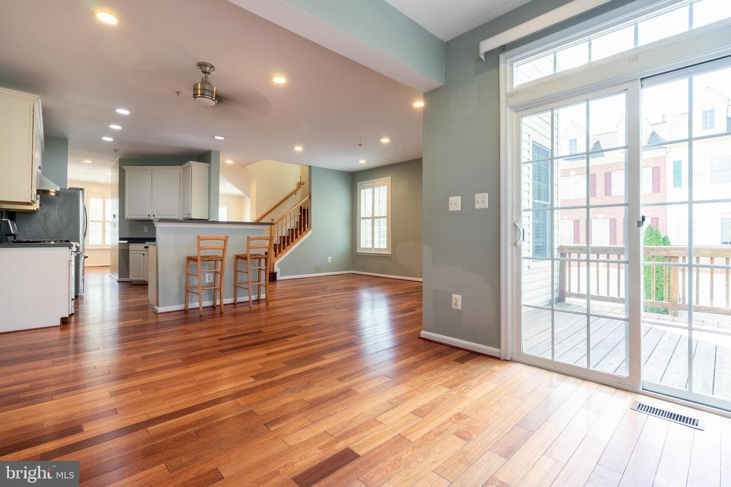 1112 Carbondale Way photo 6