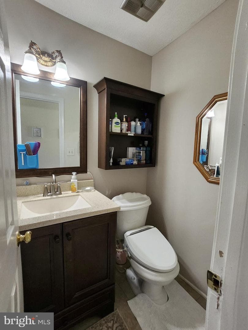 7812 Werowance Court photo 6