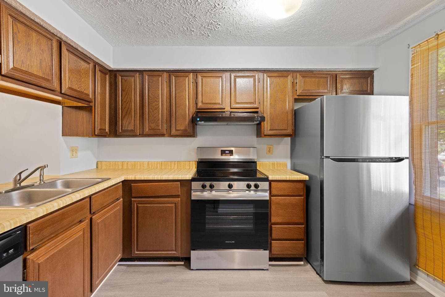 8088 Wolsey Court photo 8
