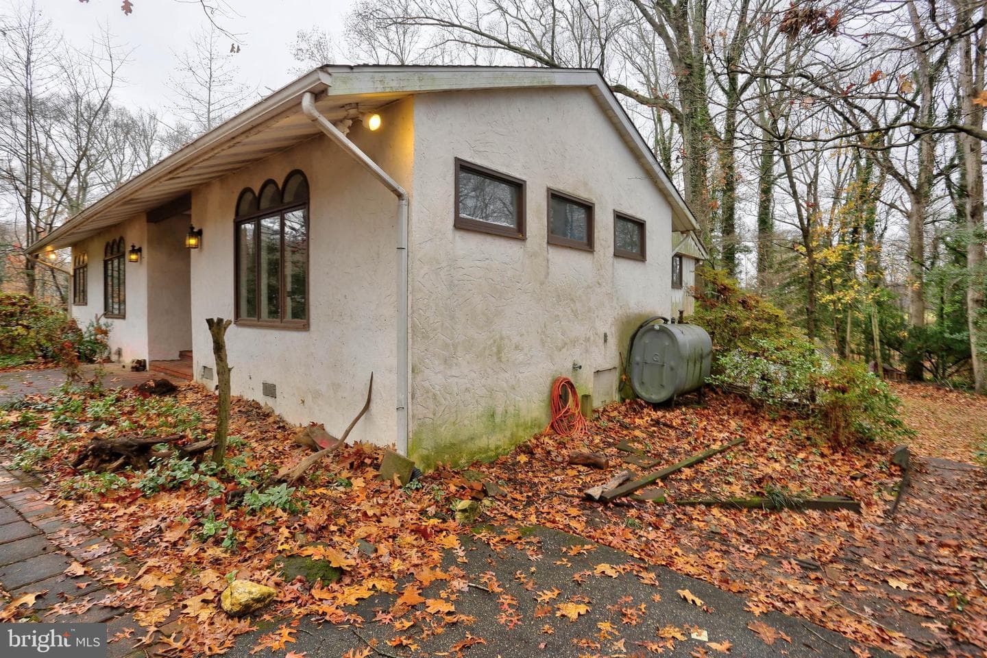 1196 Tanager Drive photo 36