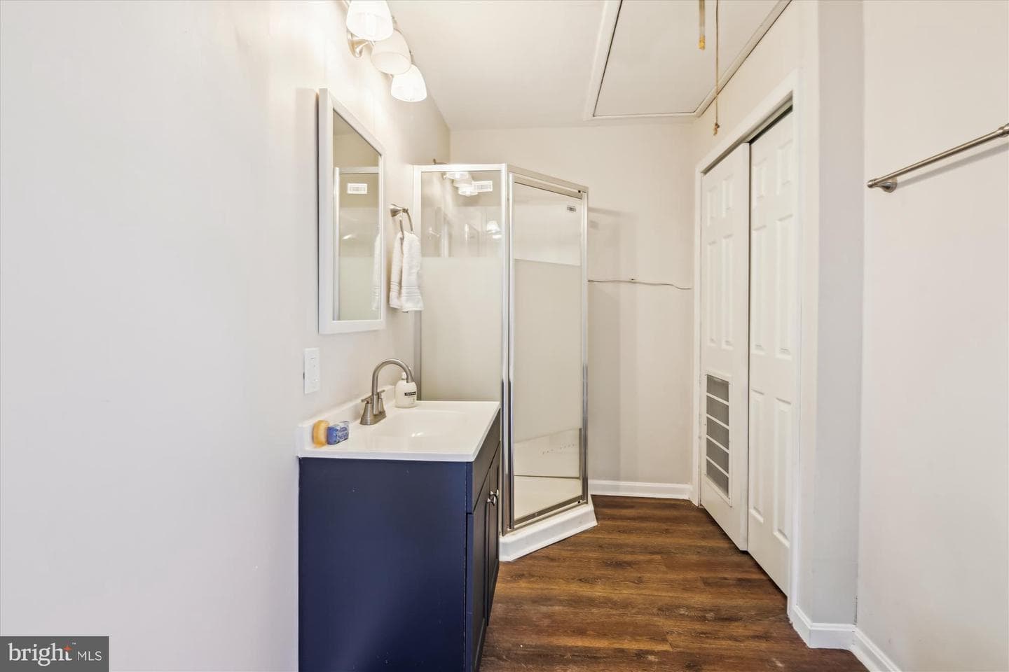 45 Chester Circle photo 32