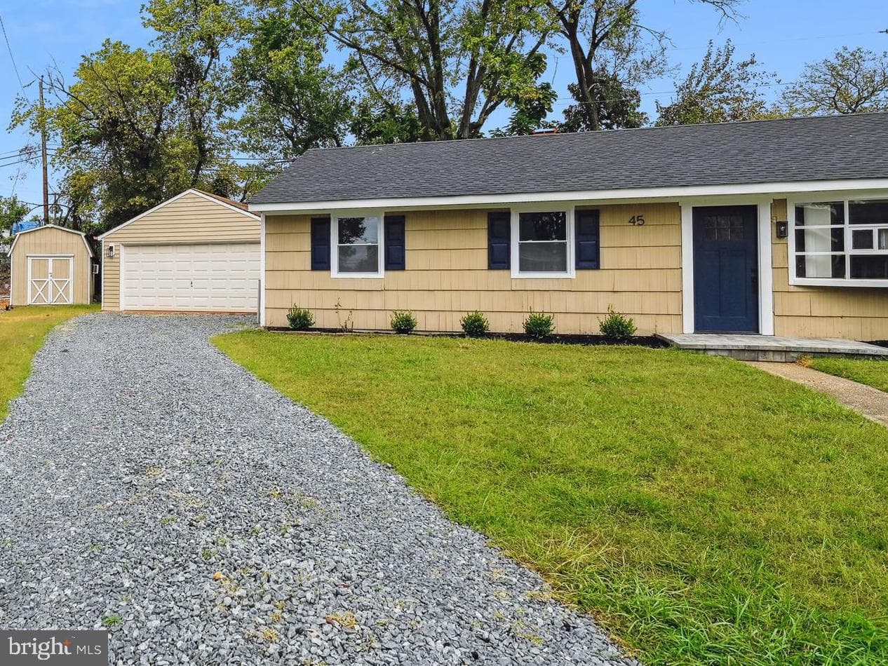 45 Chester Circle photo 58