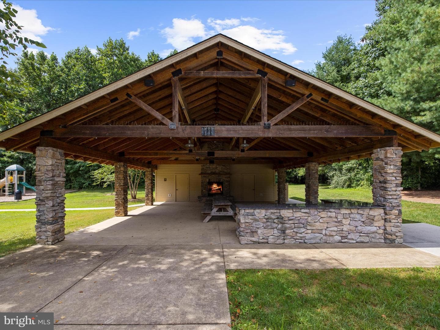 2724 Howard Grove Road photo 38