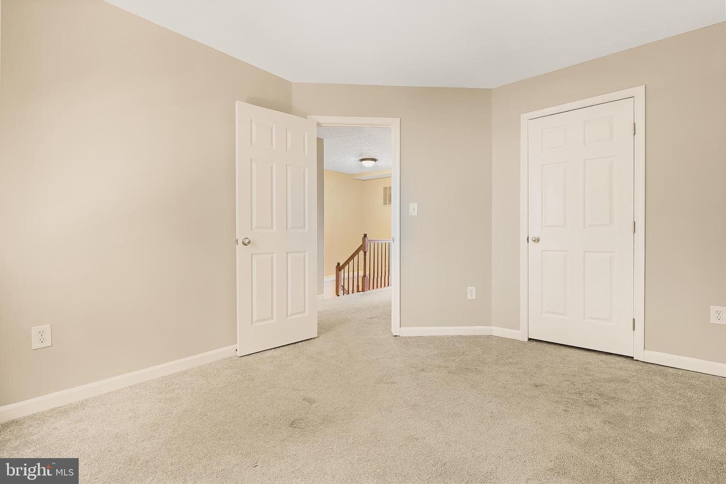 1308 Hollow Glen Ct photo 14