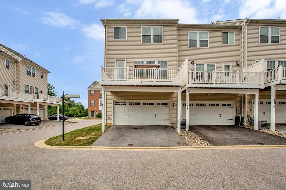 1102 Bayberry Lane photo 38