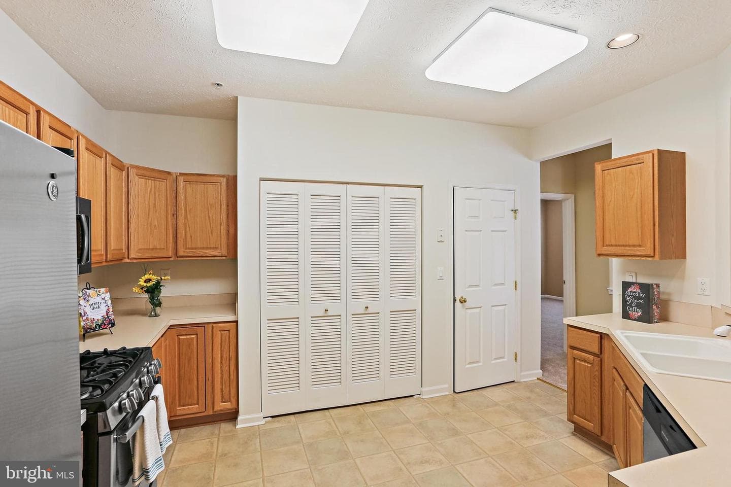 2494 Amber Orchard Court E #202 photo 21