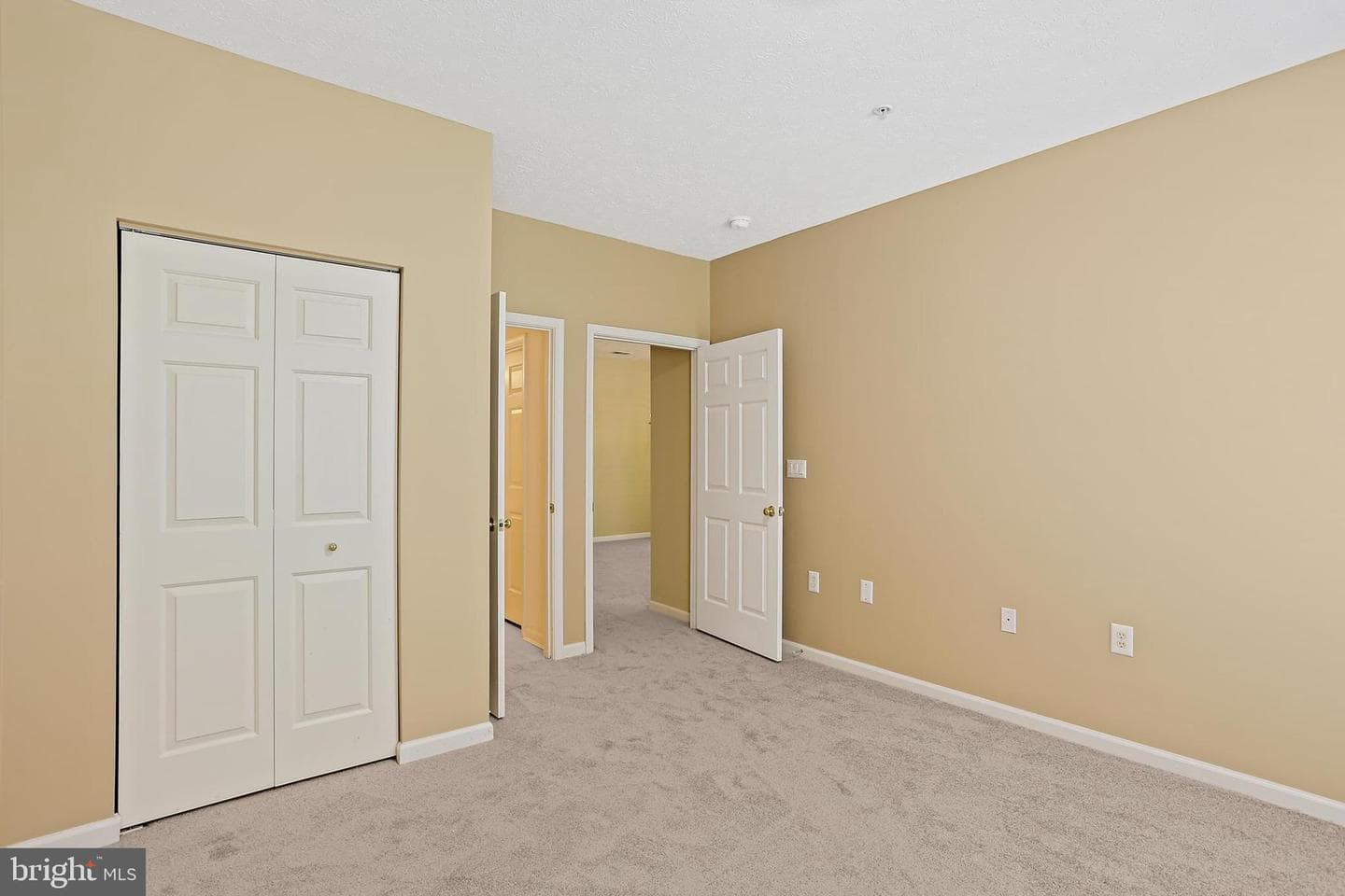 2494 Amber Orchard Court E #202 photo 26