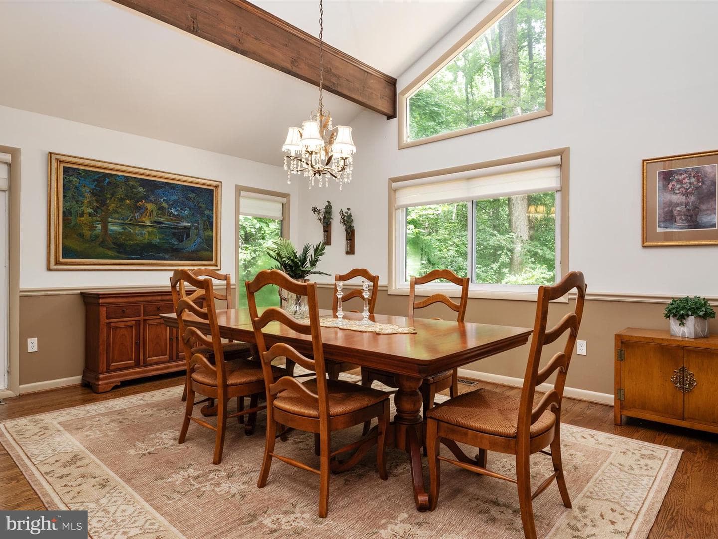 966 Coachway photo 11