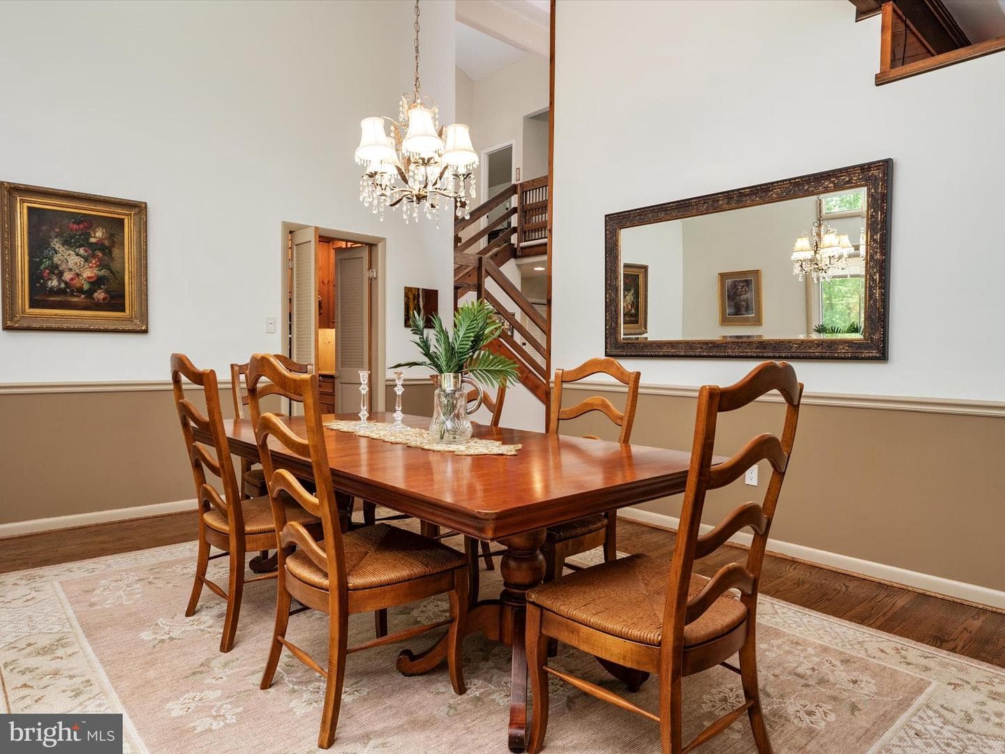 966 Coachway photo 12