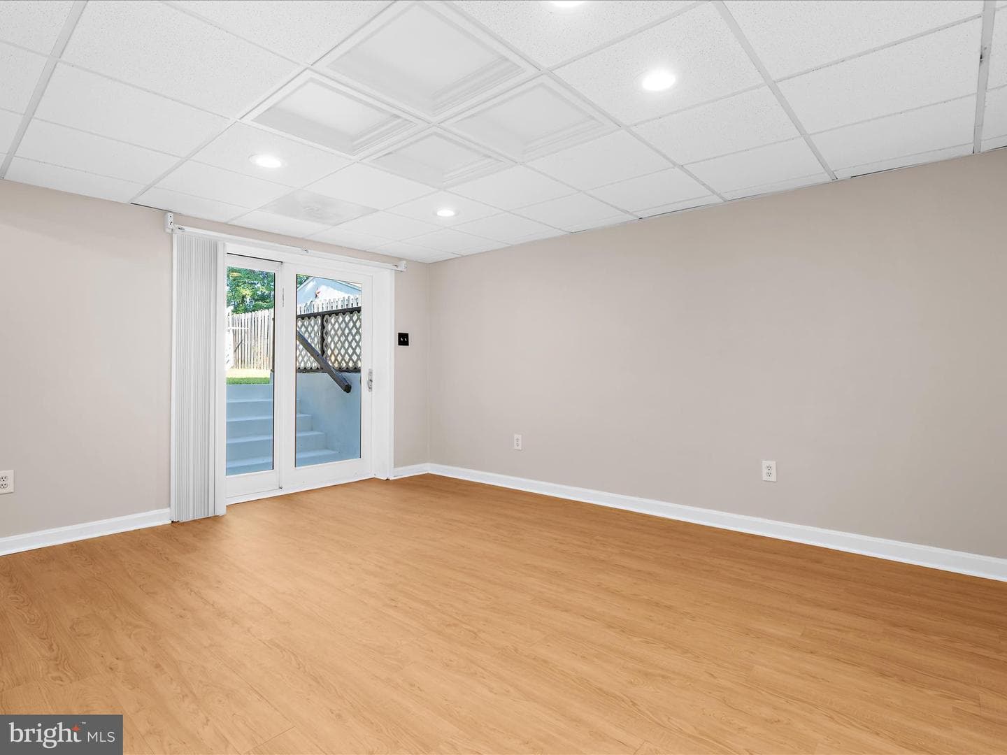 8016 Catherine Avenue photo 12