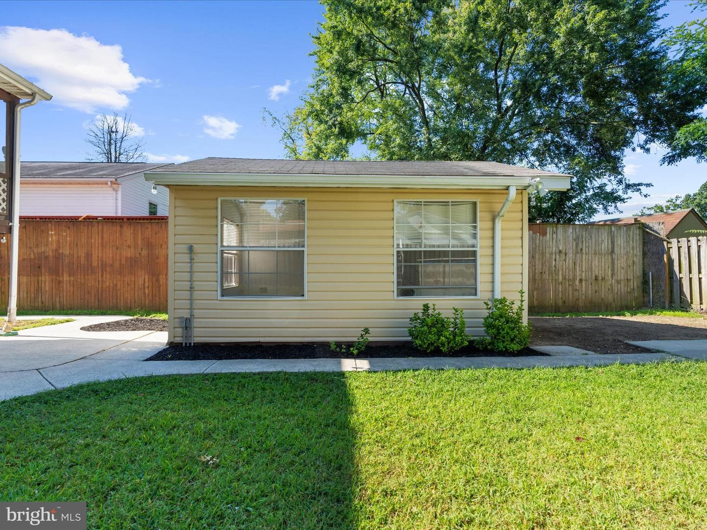 8016 Catherine Avenue photo 41