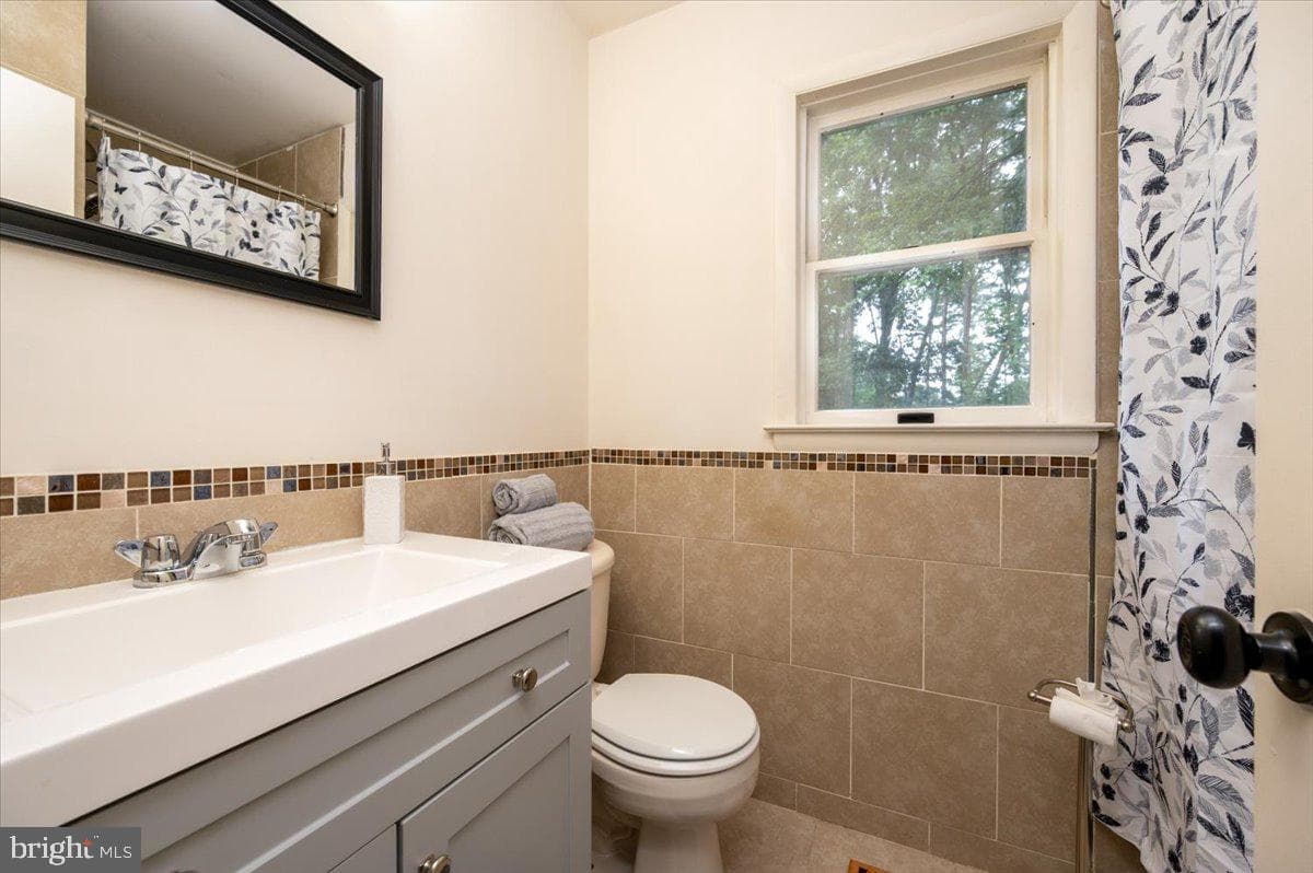7810 Chestnut Grove Road photo 19