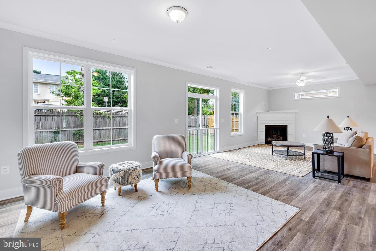 404 Paradise Road photo 18