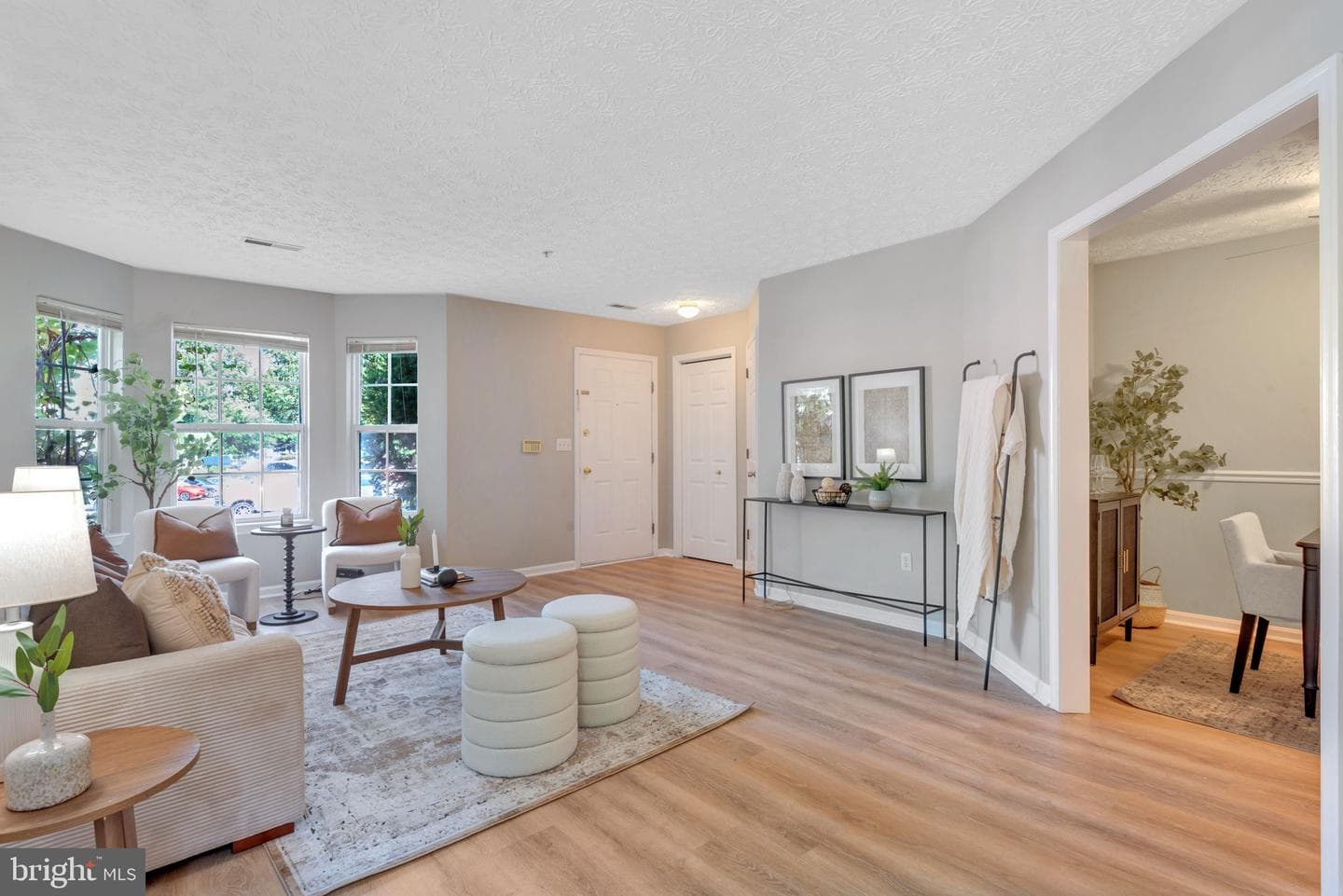 40 Amberstone Court photo 4