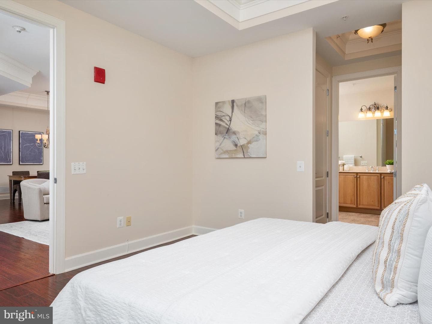 1915 Towne Centre Boulevard #301 photo 16