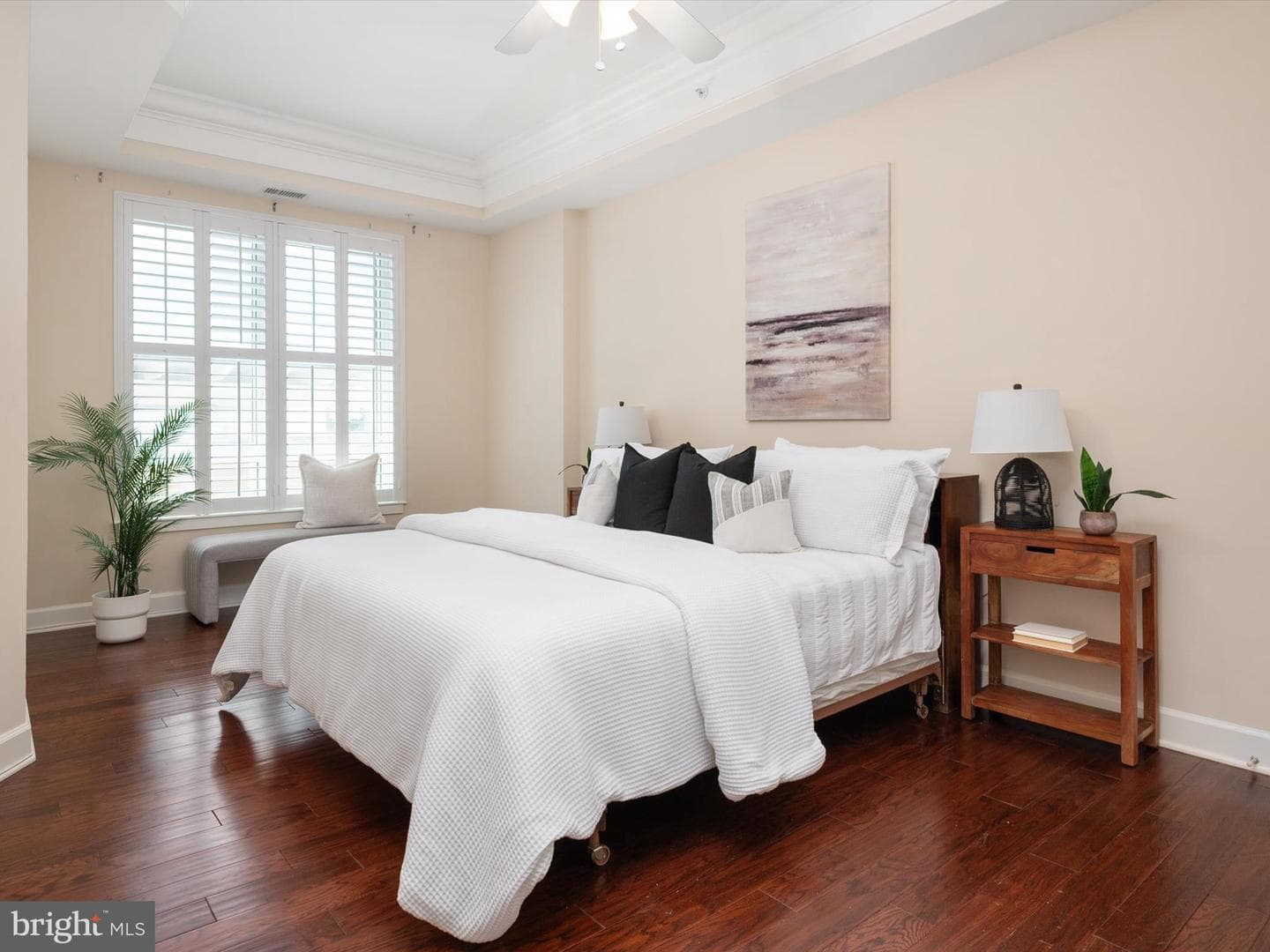 1915 Towne Centre Boulevard #301 photo 19