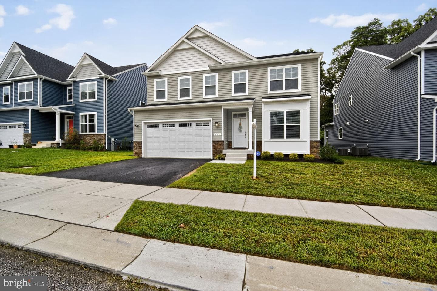 104 Retriever Way photo 2