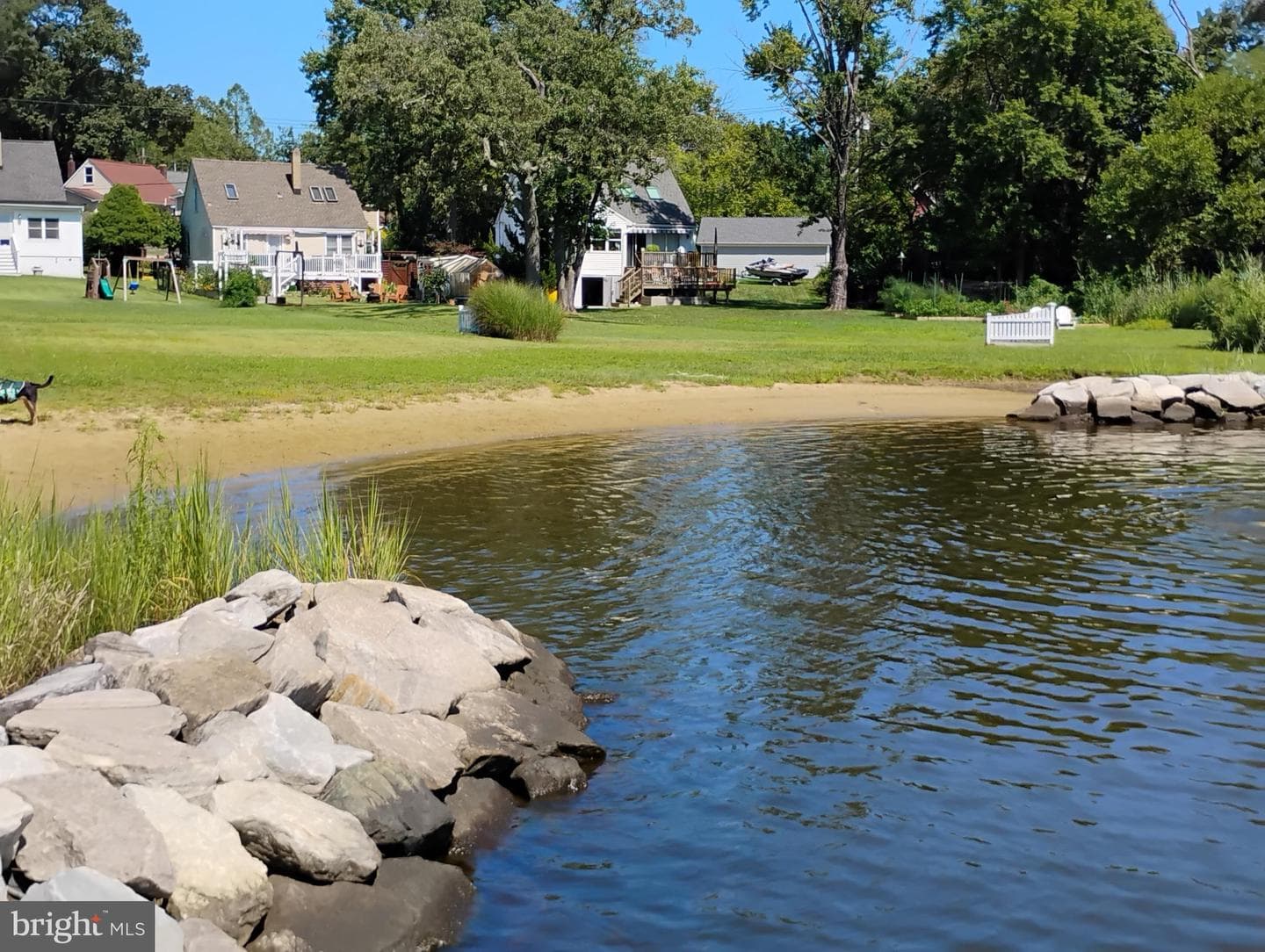 342 Beach Avenue photo 36