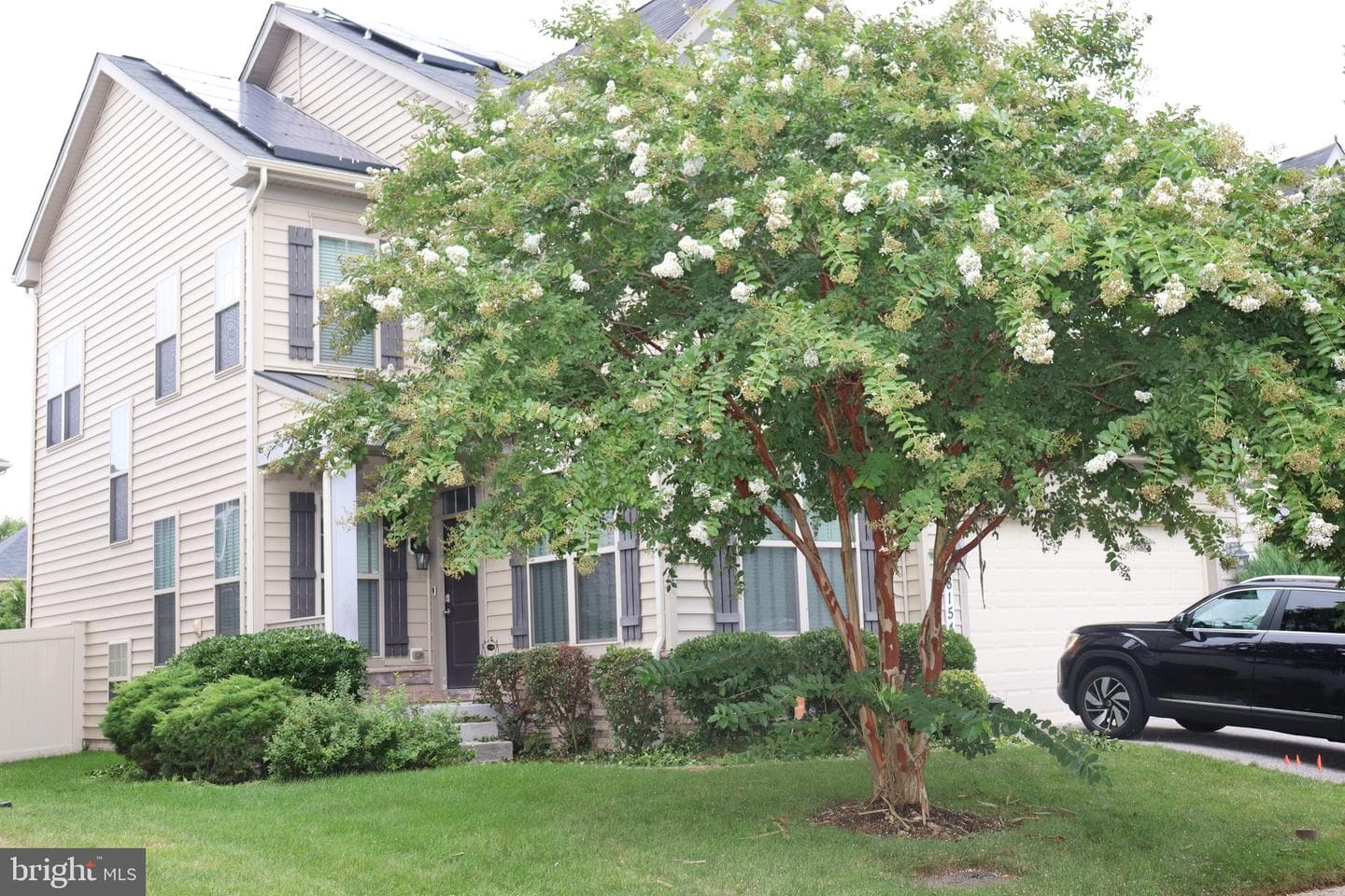 8154 Ridgely Loop photo 2
