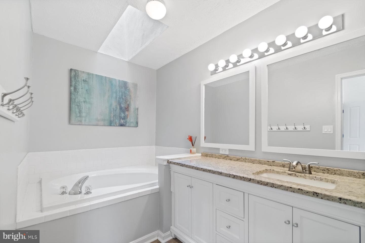 2508 Stow Court photo 24