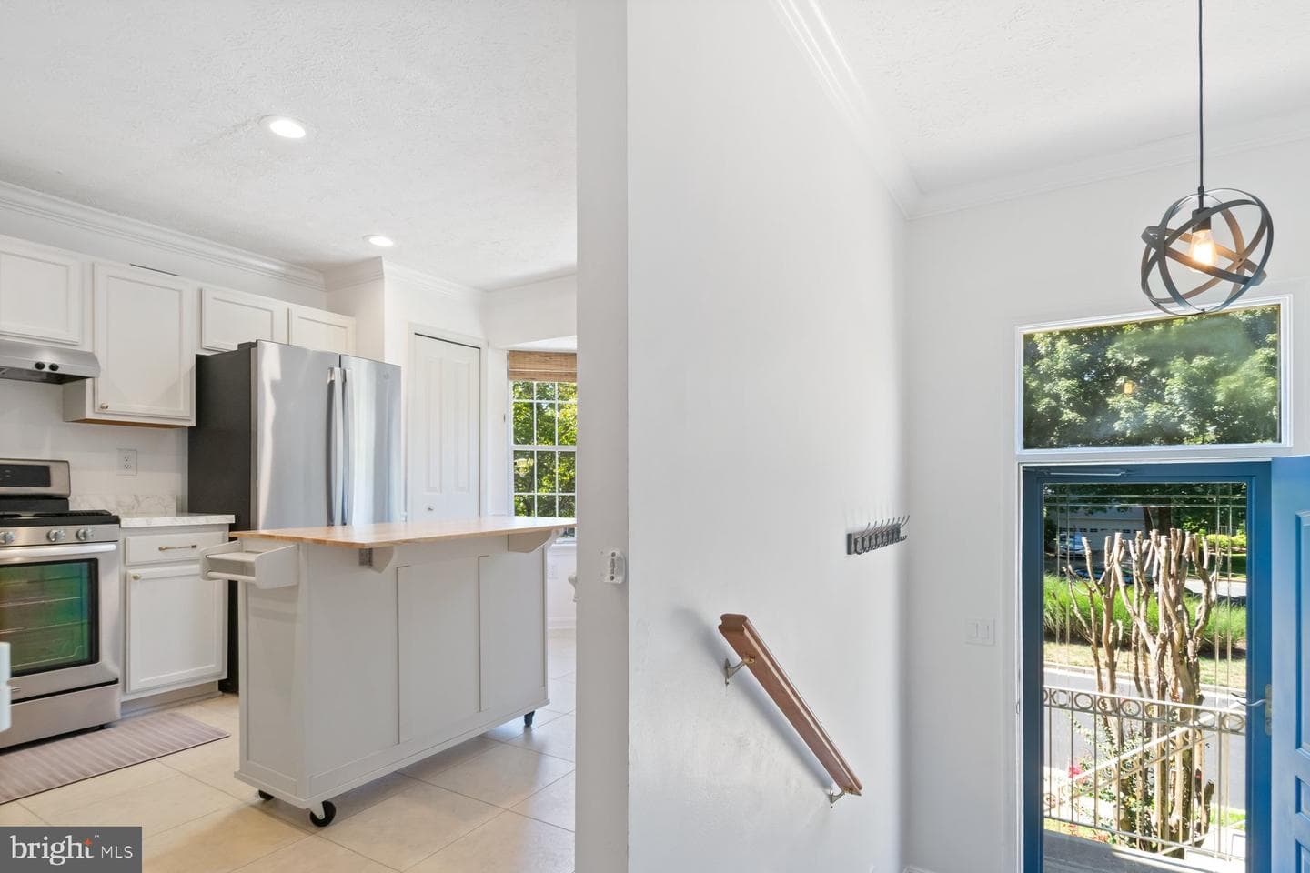 2508 Stow Court photo 5