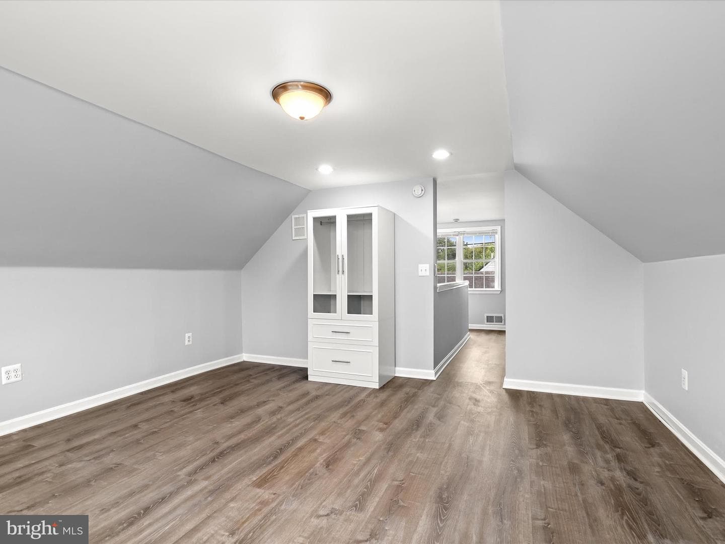 5525 Patrick Henry Drive photo 19