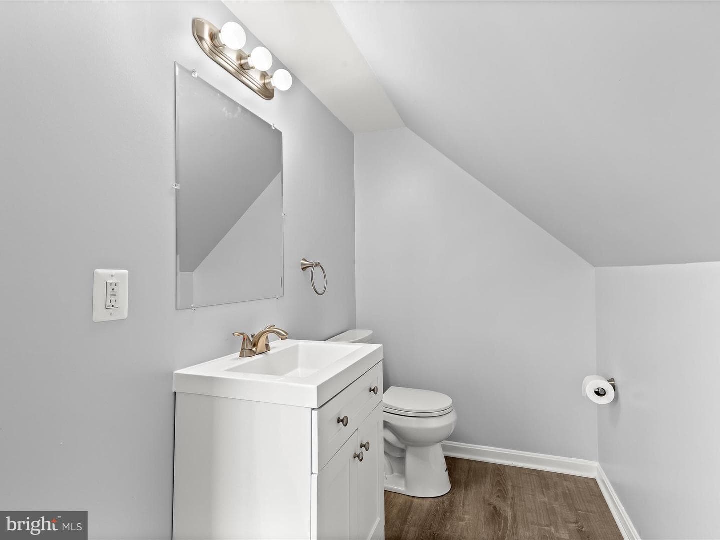5525 Patrick Henry Drive photo 20
