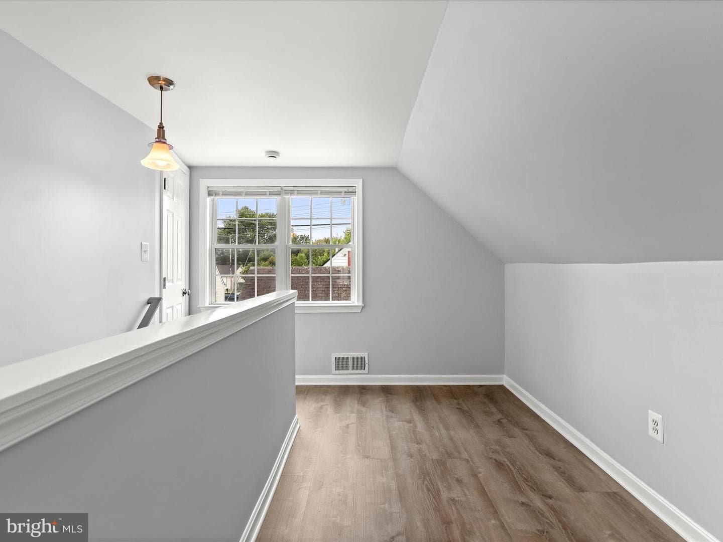 5525 Patrick Henry Drive photo 22