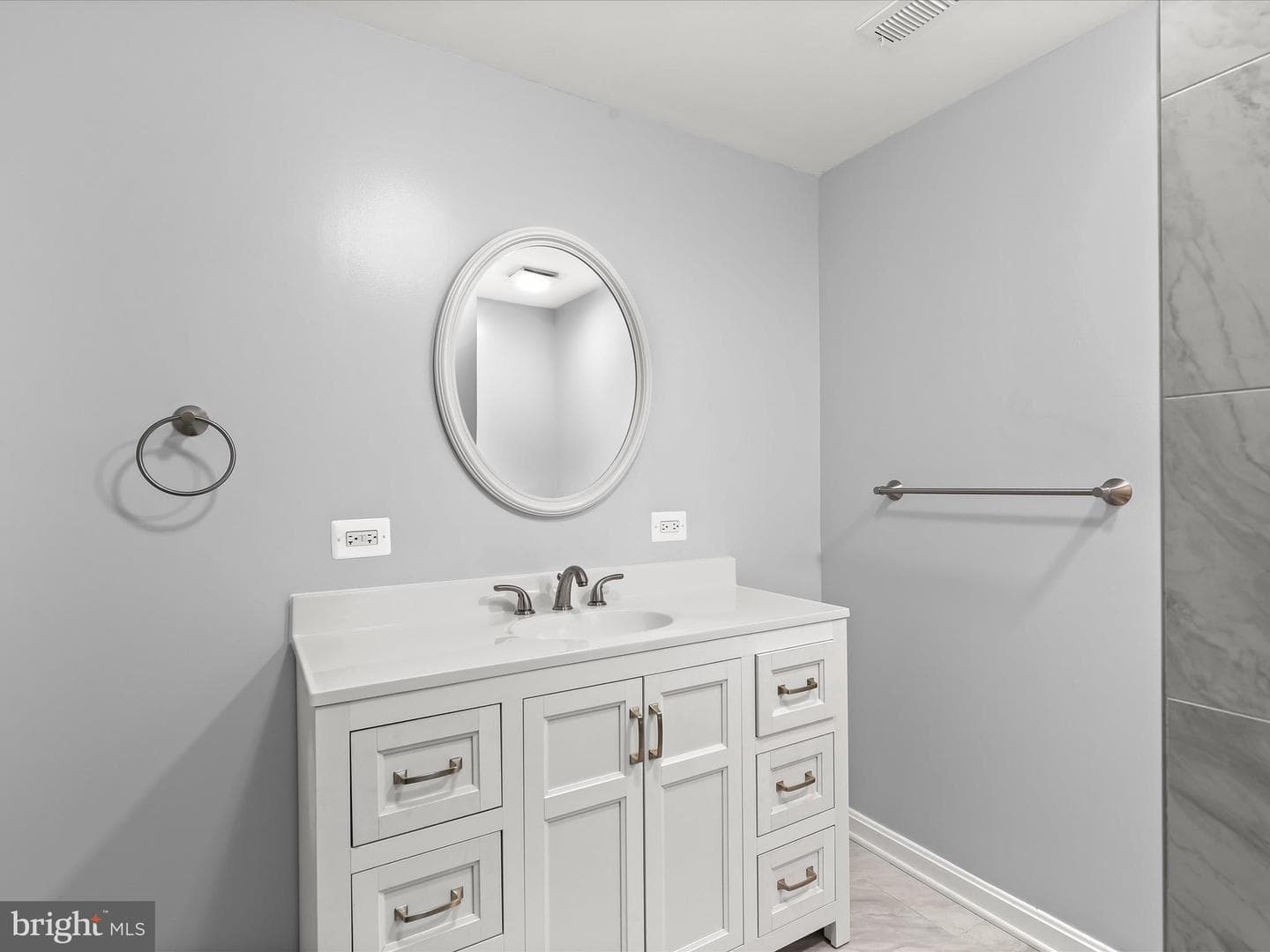 5525 Patrick Henry Drive photo 28