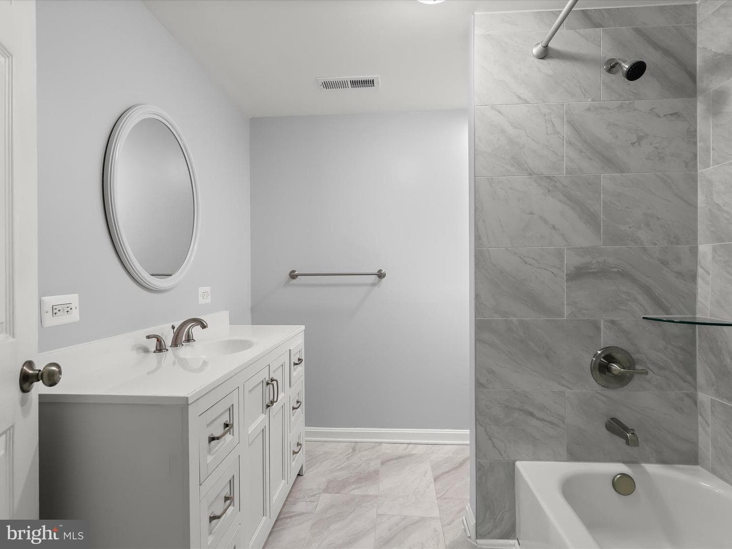 5525 Patrick Henry Drive photo 29