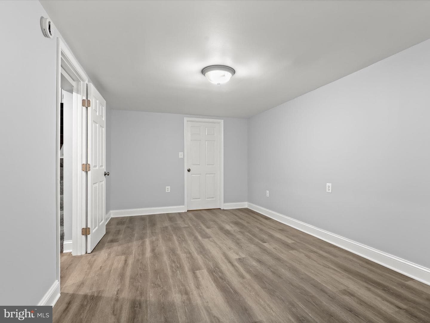 5525 Patrick Henry Drive photo 35