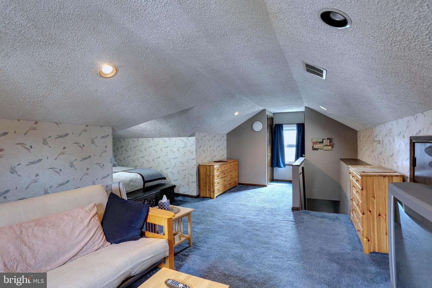 109 5th Avenue photo 20