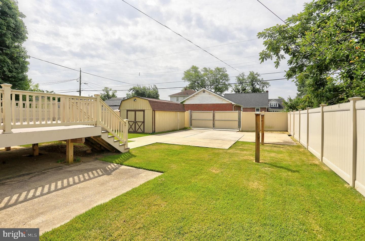 109 5th Avenue photo 27