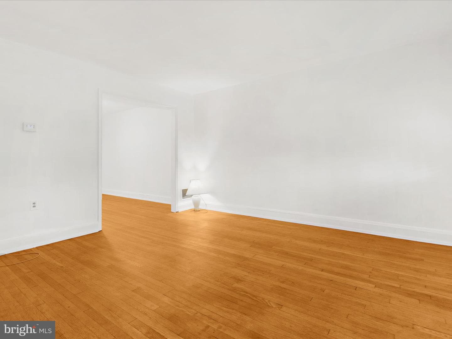 221 W Edgevale Road photo 12