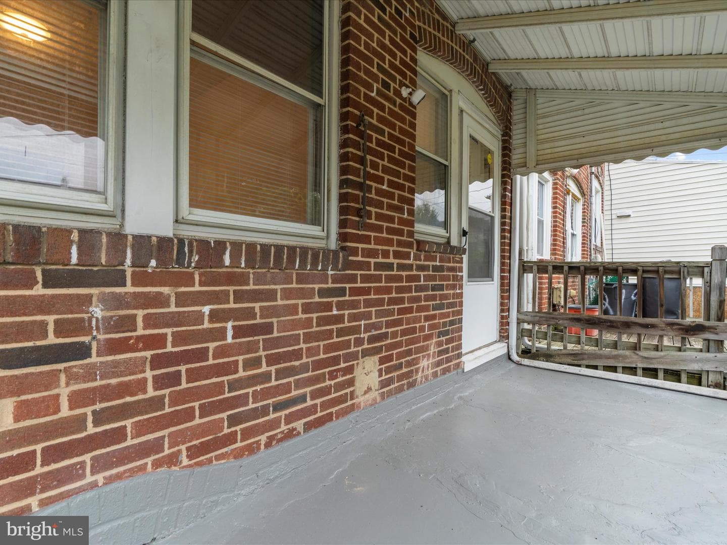 221 W Edgevale Road photo 36