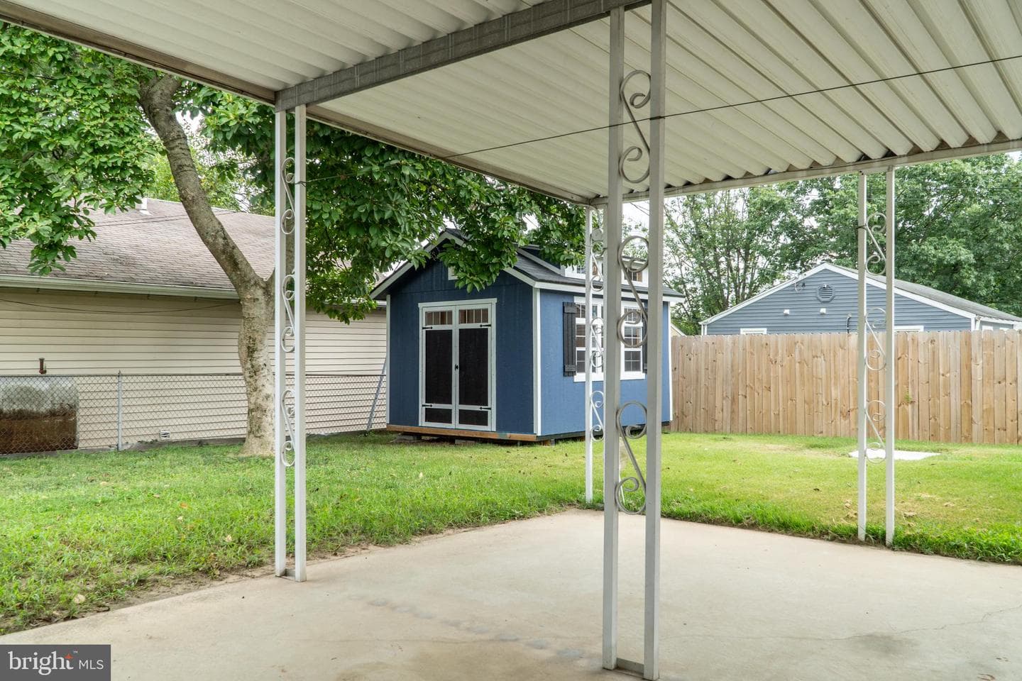 713 Cotter Road photo 18