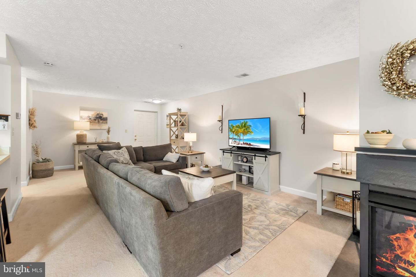 615 Admiral Drive #307 photo 11